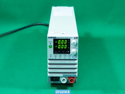 コンパクトワイドレンジ 直流安定化電源 PWR401L 写真1