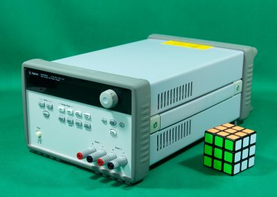 デュアル出力直流安定化電源 NEW E3646A 写真2