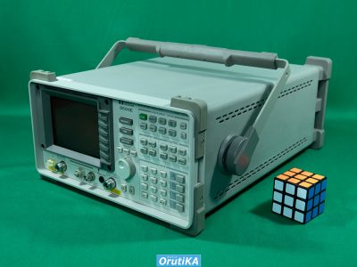 スペクトラムアナライザ NEW 8594E 写真2
