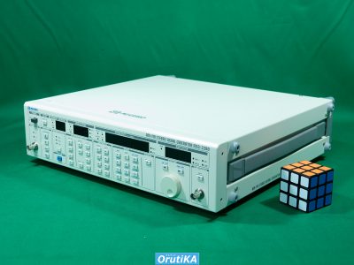 FMステレオ/FM-AM 標準信号発生器 MSG-2280 写真2