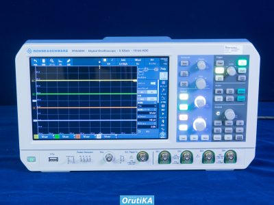 デジタルオシロスコープ Rohde & Schwarz RTA4004