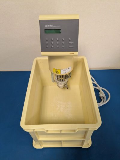 恒温器 水循環・昇温OK LH-2000 + 水槽 写真6