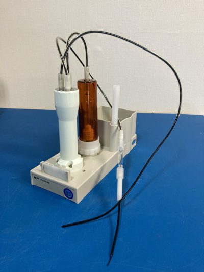 KEM 電位差自動滴定装置 AT-510 写真10