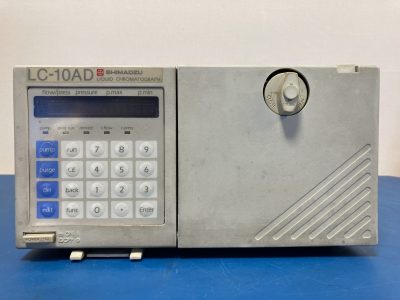 液体クロマトグラフ HPLC 送液ユニット LC-10AD 写真2