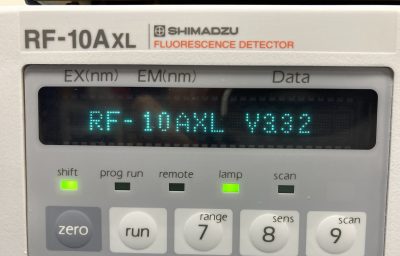 液体クロマトグラフ HPLC 蛍光検出器 RF-10AXL super + Cell temp controller 写真3