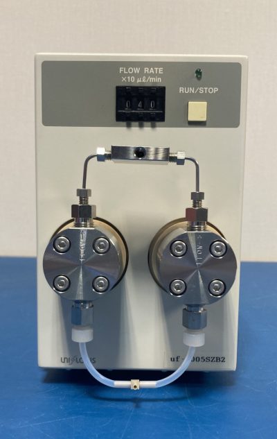 液体クロマトグラフ HPLC 送液用マイクロポンプ uf-4005SZB2 写真2