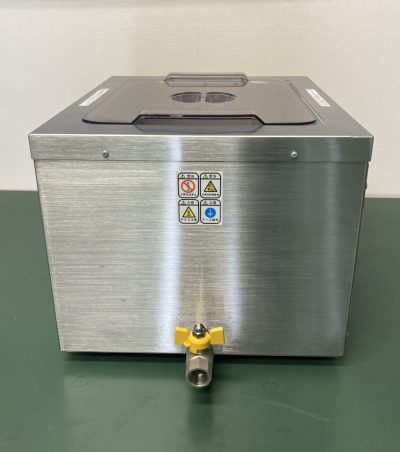 ステンレス製超音波洗浄器 ASU-10M 写真3