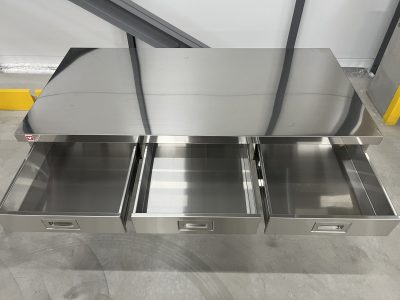 ステンレス実験台（引き出し３個） ★美品 2023年購入品★ SKM-150Z 写真3