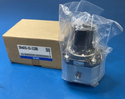 ☆新品・未使用☆ クリーンレギュレータ SRH4010-03-X328B 写真1