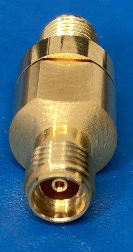 同軸アダプタ 3.5 mm (メス) - 3.5 mm (メス) DC～26.5 GHz 83059B 写真4