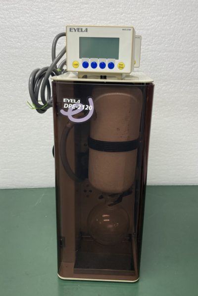濃縮装置用溶媒回収ユニット+ 真空コントローラー DPE-2120 + NVC2100 写真2