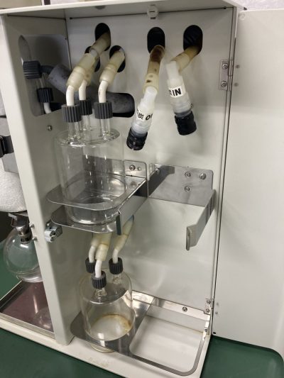 濃縮装置用溶媒回収ユニット+ 真空コントローラー DPE-2120 + NVC2100 写真6