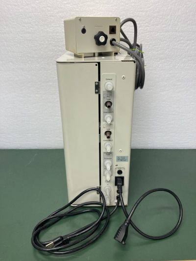 濃縮装置用溶媒回収ユニット+ 真空コントローラー DPE-2120 + NVC2100 写真7