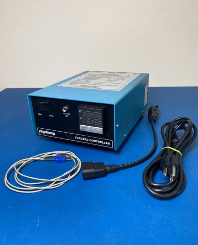 動物体温コントローラー 温度計測・出力制御切替動作確認済 TCAT-2AC CONTROLLER 写真1