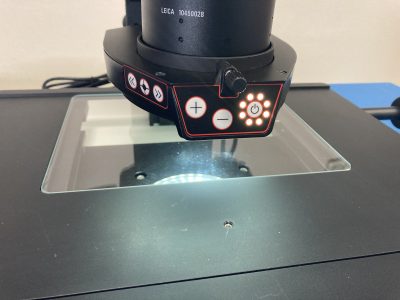 実体顕微鏡 Planapoレンズ＋LED照明＋X-Yステージ付き M205C 写真8