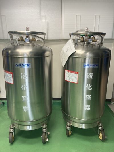 ☆未使用品☆ 大型液体窒素凍結保存容器 気相保存用 195L メーカー組立・立上点検可！ G430-S 写真2