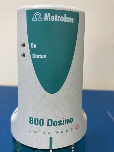 高機能電動ビュレット駆動部 + 分注ユニット 800 Dosino + 807 2mL 写真5