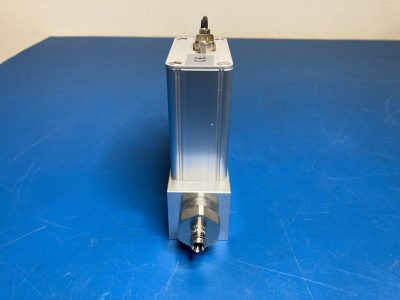 シングルバルブ 精密ガス制御ユニット MIC-107F 写真5