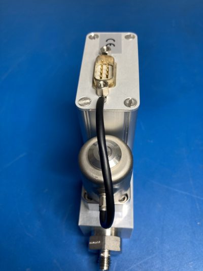 シングルバルブ 精密ガス制御ユニット MIC-108F 写真3