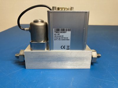シングルバルブ 精密ガス制御ユニット MIC-108F 写真4