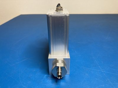 シングルバルブ 精密ガス制御ユニット MIC-108F 写真5