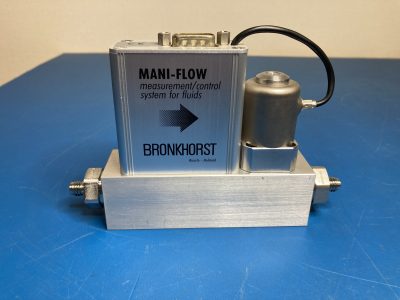 シングルバルブ 精密ガス制御ユニット MIC-108F 写真6