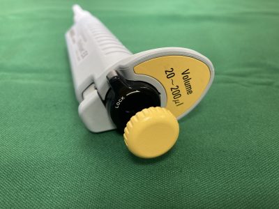 オートクレーバブルマイクロピペット 1チャンネル Nichipet EX 20-200uL 写真3