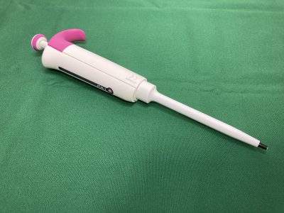 可変容量シングルチャンネルピペット FINNPIPETTE F3 1-10uL 写真5