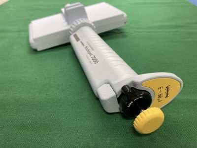 マルチチャンネルデジタルマイクロピペット Nichipet 7000 5-50uL 12連 写真3