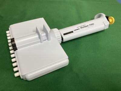 マルチチャンネルデジタルマイクロピペット ニチリョー Nichipet 7000 40-200uL 12連