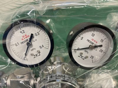 He用ステンレス製精密圧力調整器 GSN2-4-5AB4-1LF2SW-V 写真8