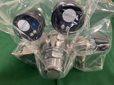 He用ステンレス製精密圧力調整器 GSN2-4-5AB4-1LF2SW-V 写真9