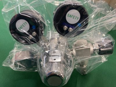 ☆新品・未使用☆ N2ガス用ステンレス製精密圧力調整器 GSN2-4-5AGE-2RF2SW-V 写真9