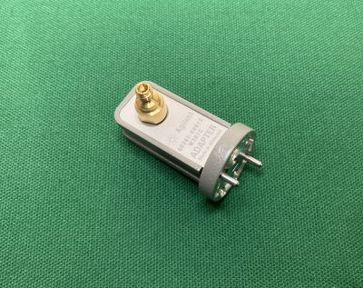 導波管－1.0 mm(メス)アダプタ WR-10 Wバンド 75〜110 GHz 美品！ W281C 写真2