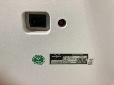 高分解能質量分析計 + 防音ボックス付きロータリー真空ポンプ + ★ジャンク品・保証無し★ compact QTOF + HS602 写真10