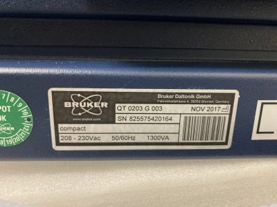 高分解能質量分析計 + 防音ボックス付きロータリー真空ポンプ + ★ジャンク品・保証無し★ compact QTOF + HS602 写真3
