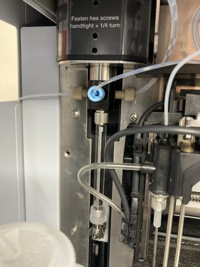 UHPLC Elute オートサンプラー +純正ドレインベースセット ★初期動作保証14日間★ BR840 写真6