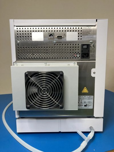 UHPLC Elute オートサンプラー +純正ドレインベースセット ★初期動作保証14日間★ BR840 写真7