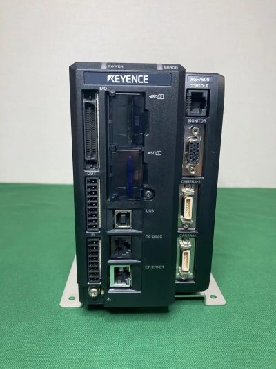 マルチカメラ画像システム/コントローラ XG-7500 写真2