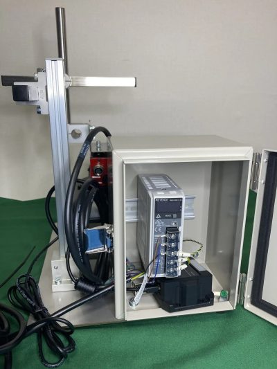 超広視野タイプ 1D/2Dコードリーダ 照明アタッチメント・台座等付属！ SR-2000W 写真7