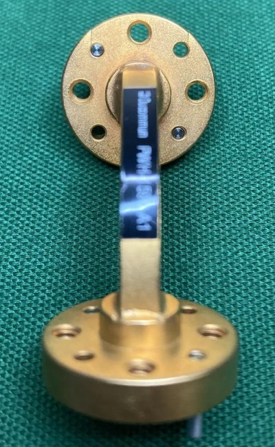 WR-15 V-Band 50-75GHz 90°導波管ベンド PWH-1590-A1 写真4