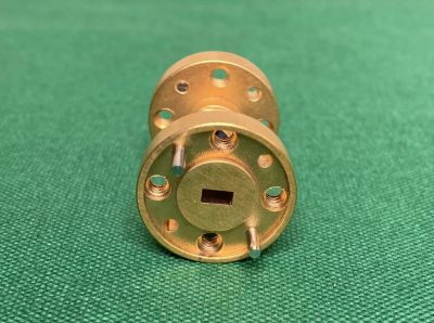 WR-15 V-Band 50-75GHz 90°導波管ツイスト PWT-1590-A1 写真4