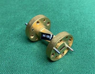 WR-15 V-Band 50-75GHz 90°導波管ツイスト PWT-1590-A1 写真6