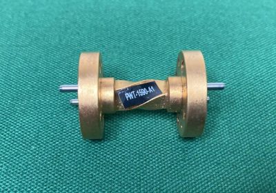 WR-15 V-Band 50-75GHz 90°導波管ツイスト PWT-1590-A1 写真2