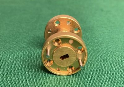 WR-15 V-Band 50-75GHz 90°導波管ツイスト PWT-1590-A1 写真4