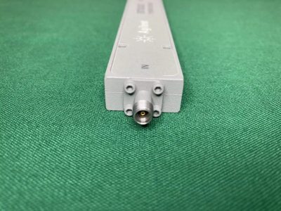 Hybrid Power Divider 0.5 GHz to 26.5 GHz 87302C 写真5