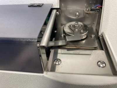 オートサンプラー付き示差走査熱量計 DSC-60A 写真3