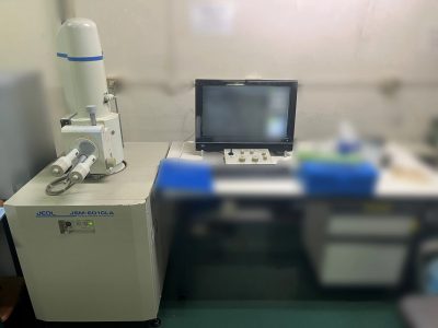 マルチタッチパネル走査電子顕微鏡 JSM-6010LA 写真1