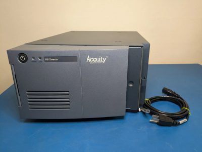HPLC セパレーションモジュール＋UV/VIS検出器 e2695 + 2489 写真2