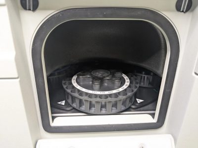HPLC セパレーションモジュール＋UV/VIS検出器 e2695 + 2489 写真8